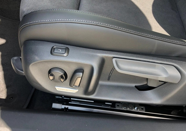 Volkswagen Passat cena 191070 przebieg: 8, rok produkcji 2024 z Olsztyn małe 277